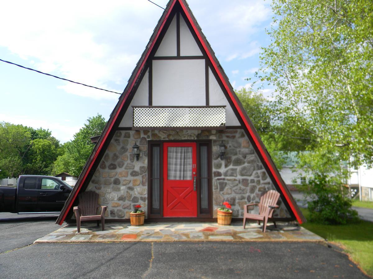 Ticonderoga The Stone House Motel & Motor Lodge المظهر الخارجي الصورة