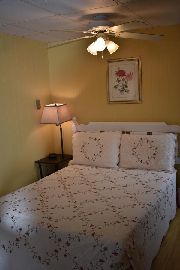 Ticonderoga The Stone House Motel & Motor Lodge المظهر الخارجي الصورة
